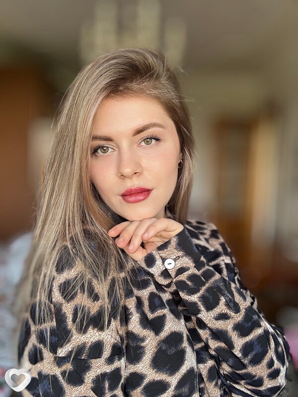 Алёна, 23, Санкт-Петербурге — анкета №2774403