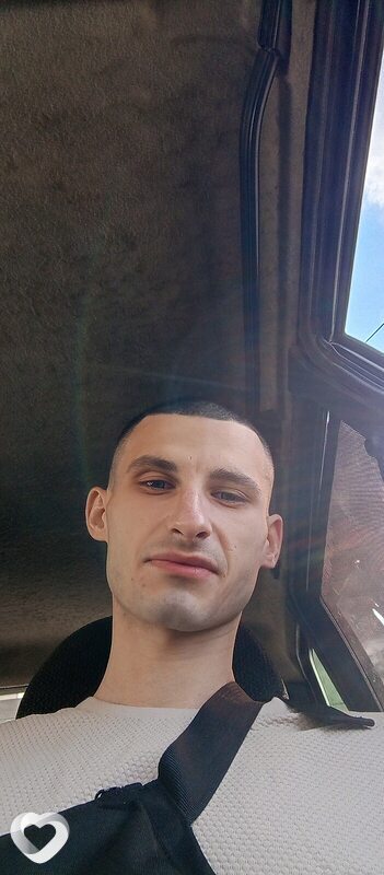 Тигран, 24, Армавире — анкета №2775932