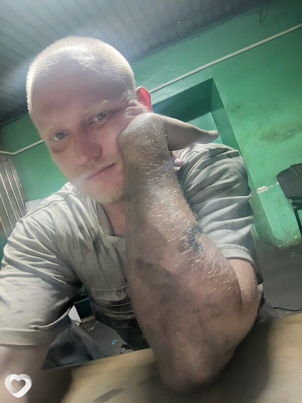 Константин, 37, Волхове — анкета №2775940
