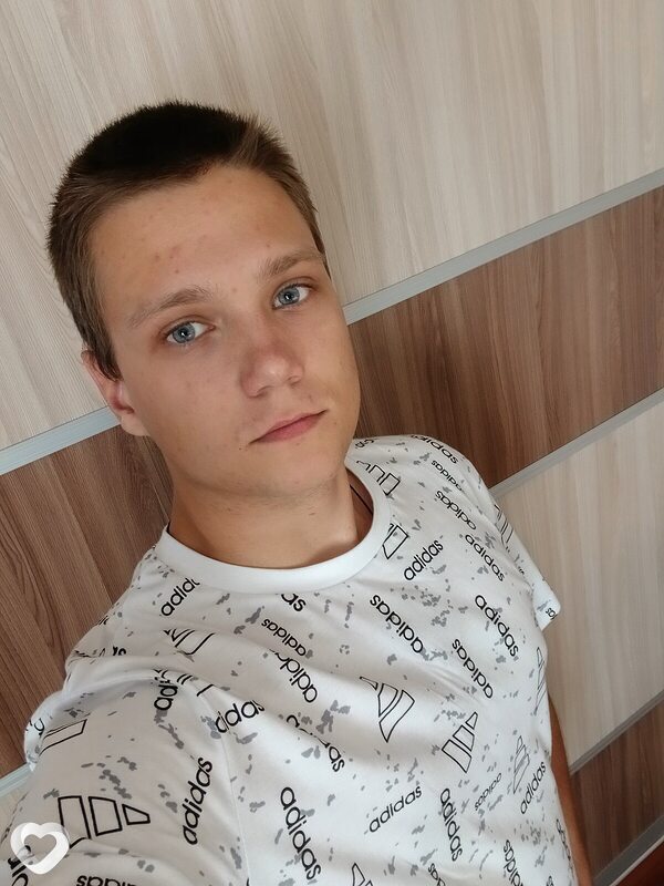 Евгений, 23, Выксе — анкета №2775944