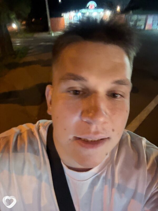 Алексей, 20, Москве — анкета №2776252