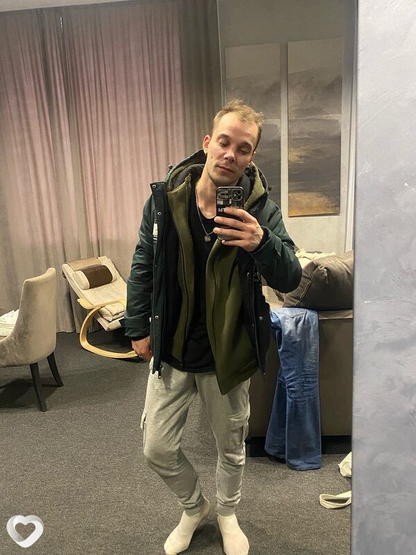 Кирилл, 25, Ижевске — анкета №2776766