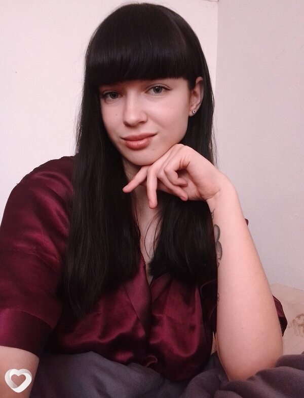 Анна, 21, Барнауле — анкета №2776537