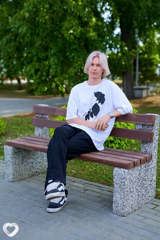 Кирюха, 19, Москве — анкета №2776498
