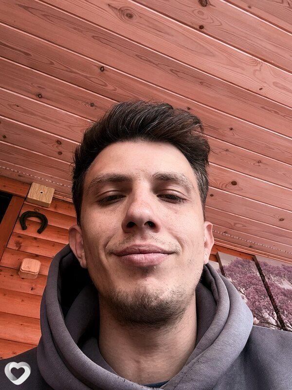 Артем, 30, Истре — анкета №2777437