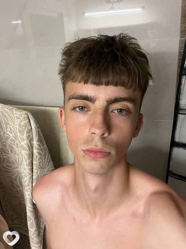 Ярик, 20, Минске — анкета №2777421