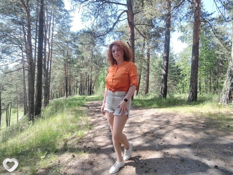 Лена, 38, Белокурихе — анкета №2777596