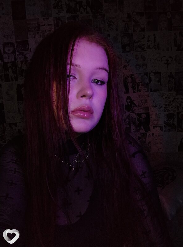 Елена, 25, Барнауле — анкета №2777674
