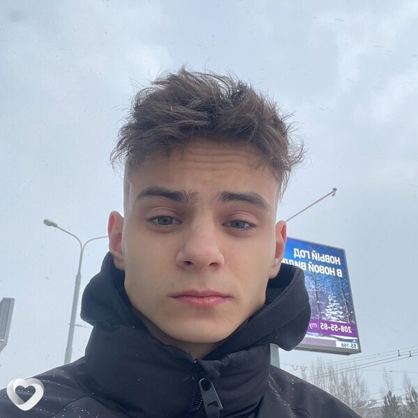Кирилл, 22, Казани — анкета №2777992