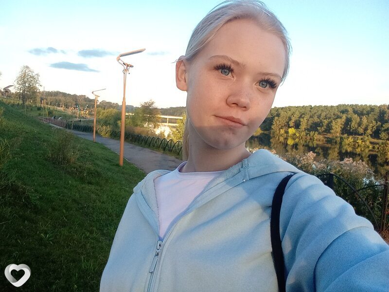 Соня, 20, Каменске-Уральском — анкета №2778104