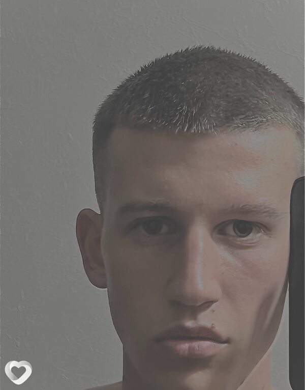 Александр, 21, Москве — анкета №2778114