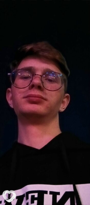 Иван, 23, Рогачев — анкета №2778620