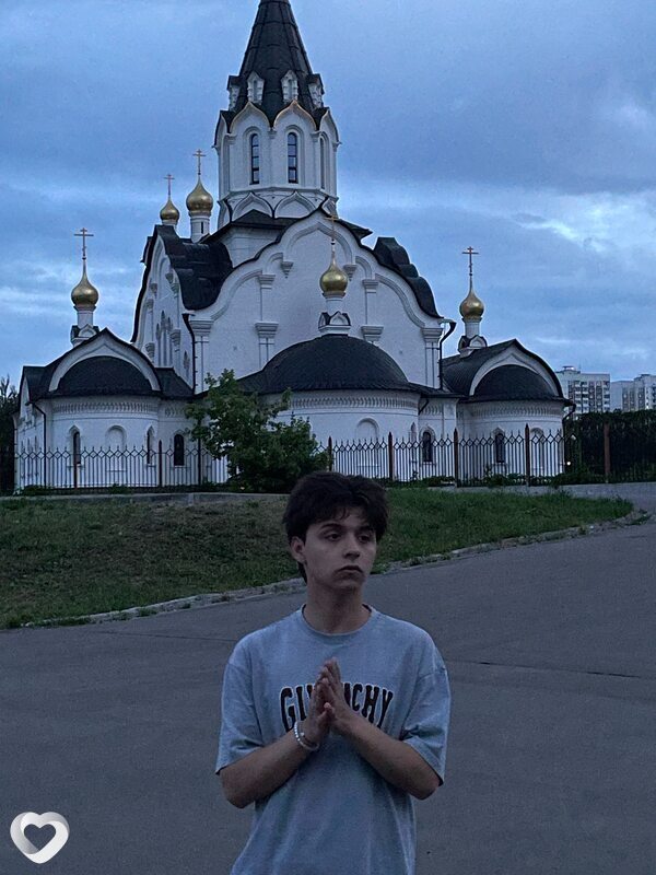 Иван, 20, Москве — анкета №2778636