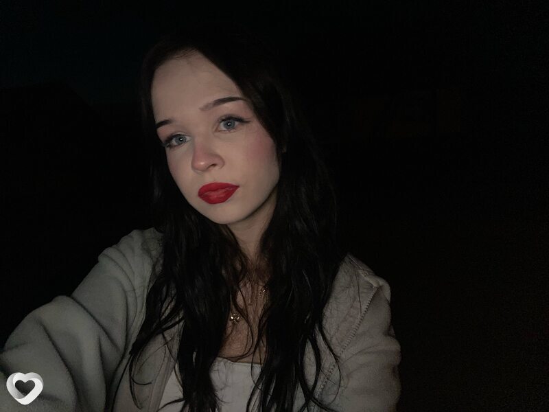Карина, 21, Борисове — анкета №2778689