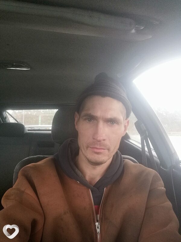 Валентин, 40, Барановичах — анкета №2779121