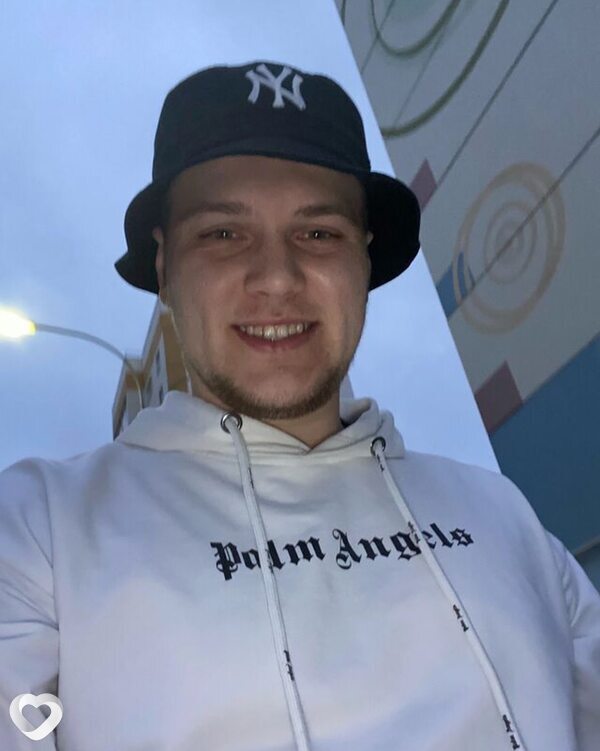 Данил, 25, Самаре — анкета №2779411