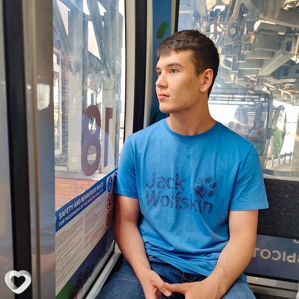 Артем, 24, Воронеже — анкета №2779465