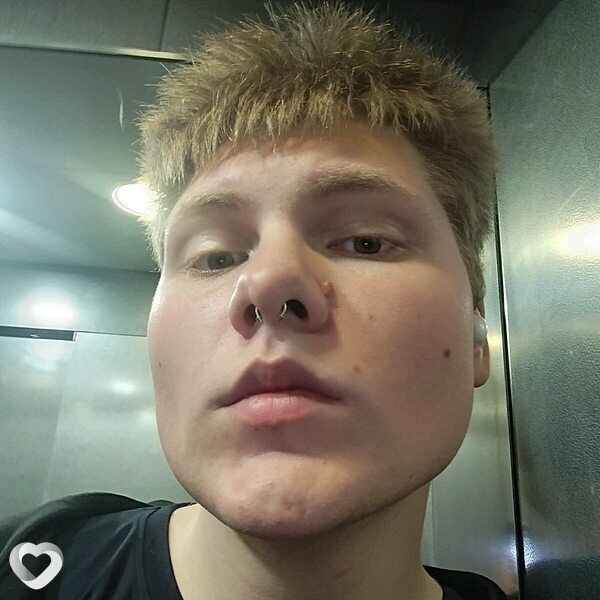 Владимир, 20, Екатеринбурге — анкета №2779471