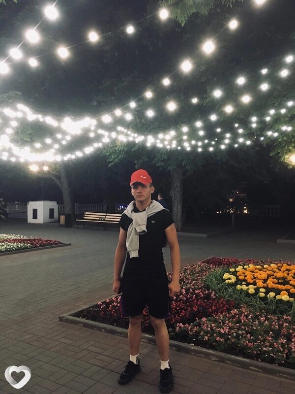 Александр, 22, Севастополе — анкета №2779555