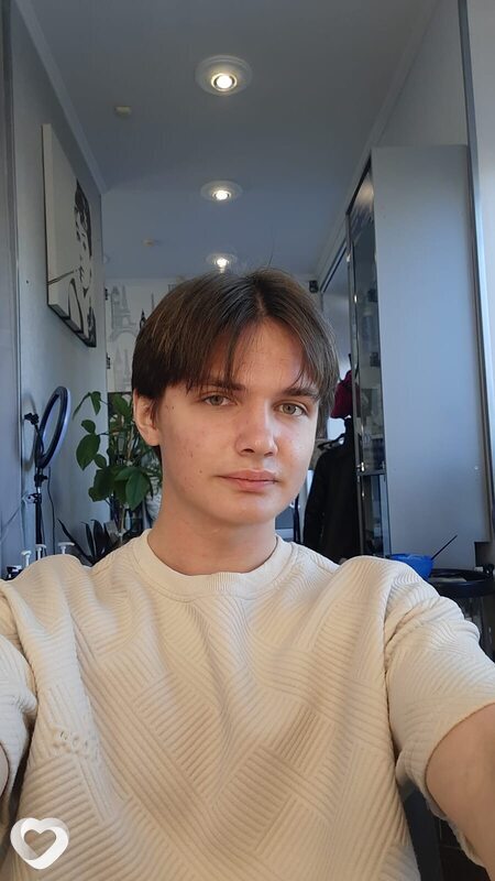 Денис, 20, Омске — анкета №2779928