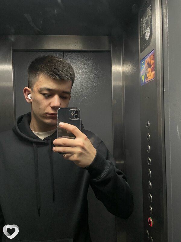Shavkat, 21, Москве — анкета №2780081