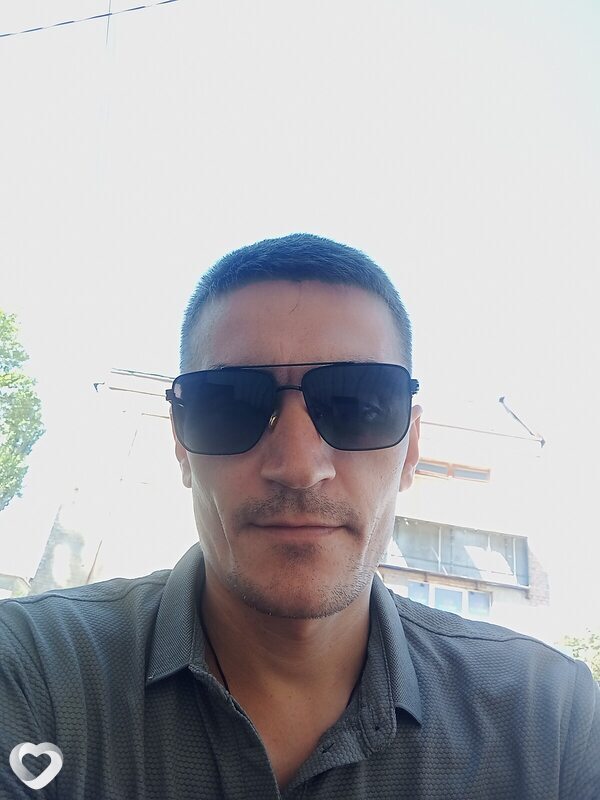 Сергей, 39, Стаханове — анкета №2780895