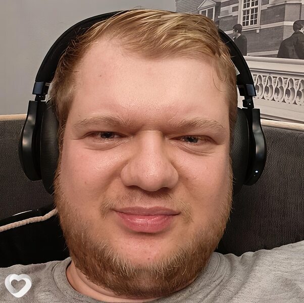 Владимир, 27, Краснодаре — анкета №2781557