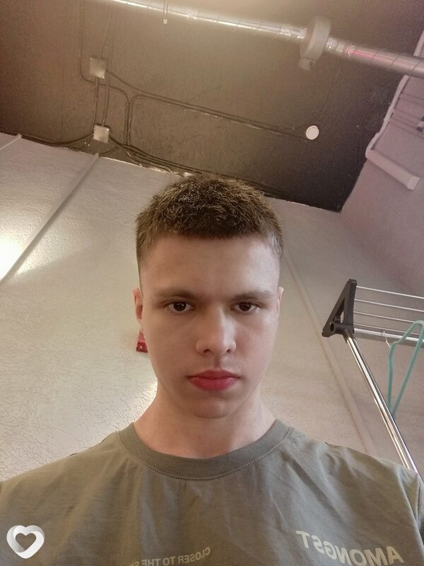 Макс, 19, Санкт-Петербурге — анкета №2781460