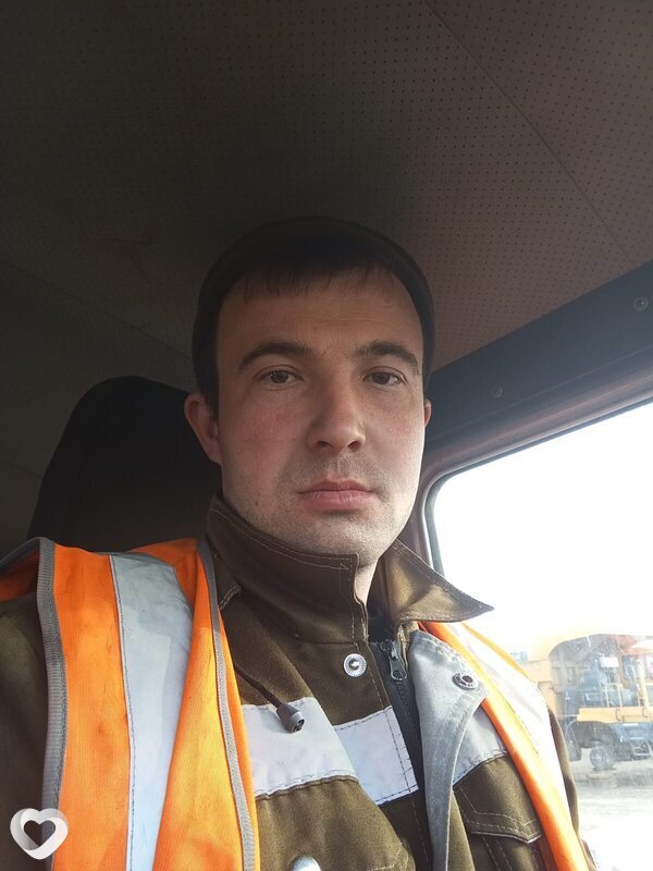 Михаил, 27, Ангарске — анкета №2781676