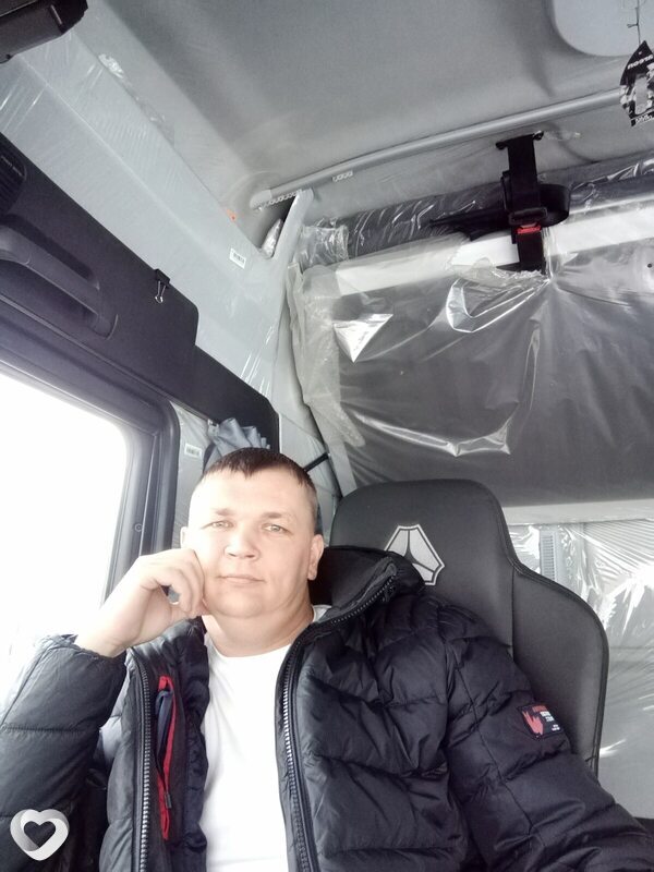 Dmitrii, 40, Медвежьегорске — анкета №2781867