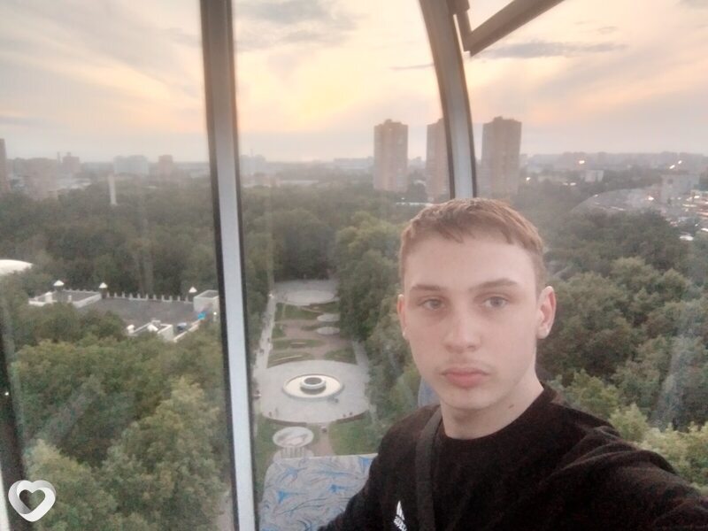 Леша, 19, Химках — анкета №2782143