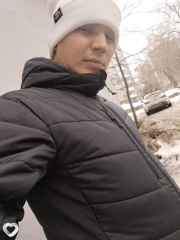 Максим, 28, Саратове — анкета №2782335