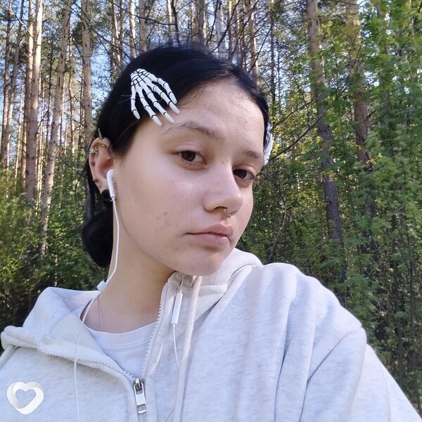 Даша, 19, Москве — анкета №2782343