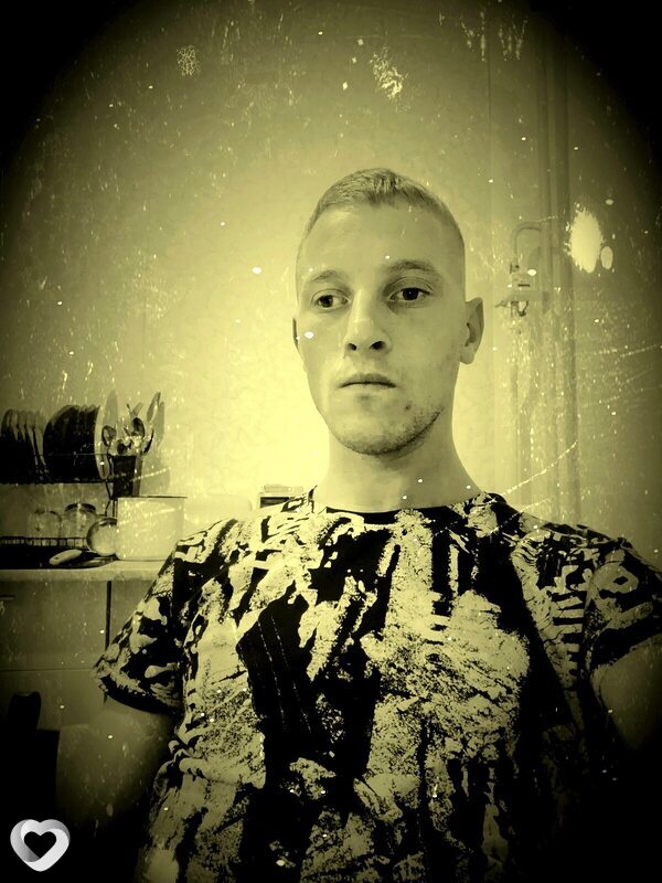 Антон, 27, Сызрани — анкета №2782362