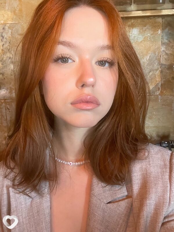 Алина, 19, Санкт-Петербурге — анкета №2782585