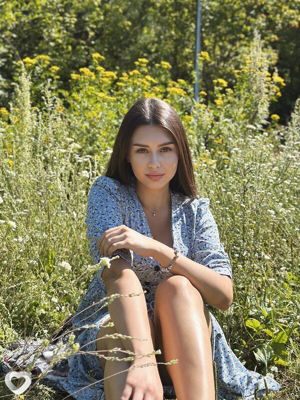 Виктория, 21, Перми — анкета №2783180
