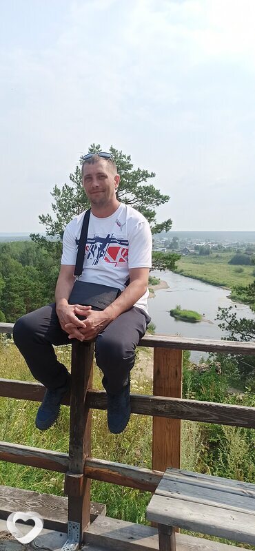 Виктор, 41, Омске — анкета №2782905
