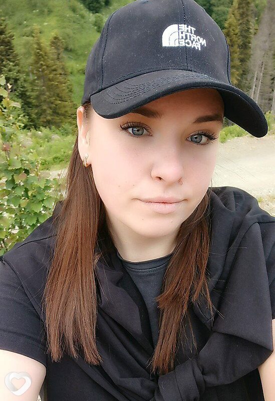 Юля, 25, Лабинске — анкета №2782956