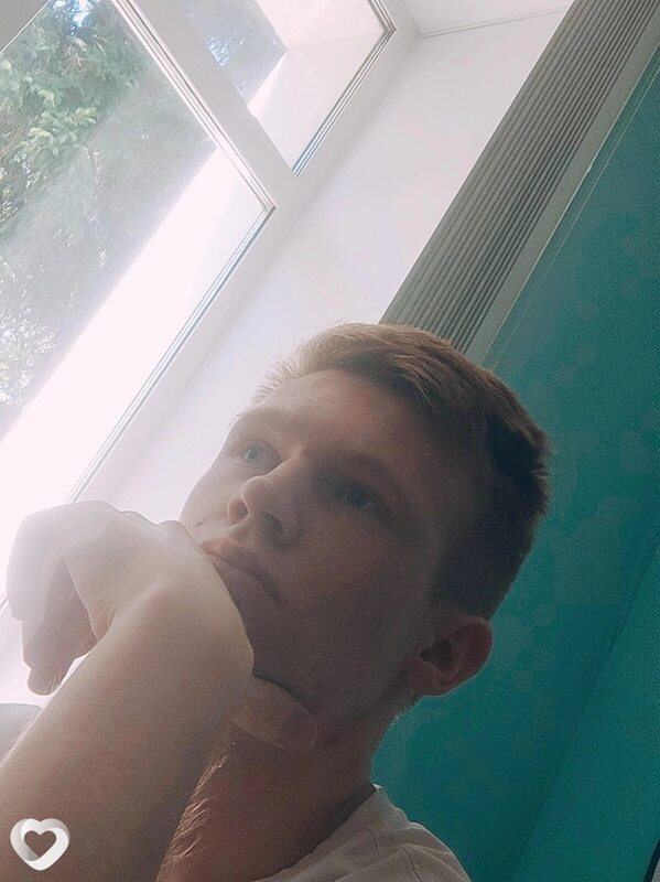 Антон, 22, Барнауле — анкета №2783296