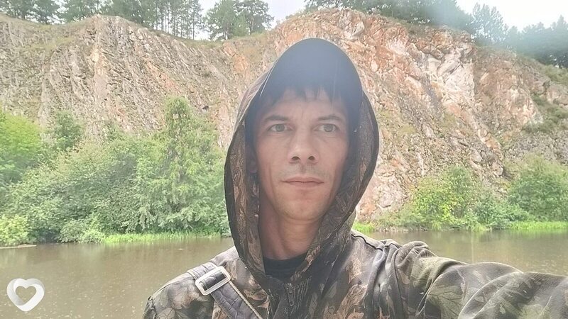 Михаил, 38, Артемовском — анкета №2783435