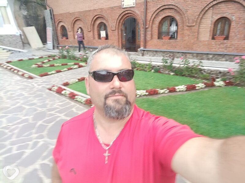 Robert, Curtea De Argeș