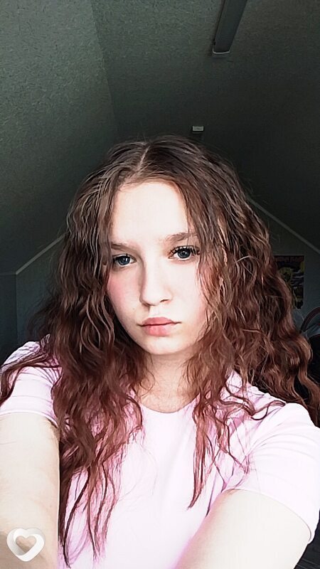 Елизавета, 19, Омске — анкета №2783814