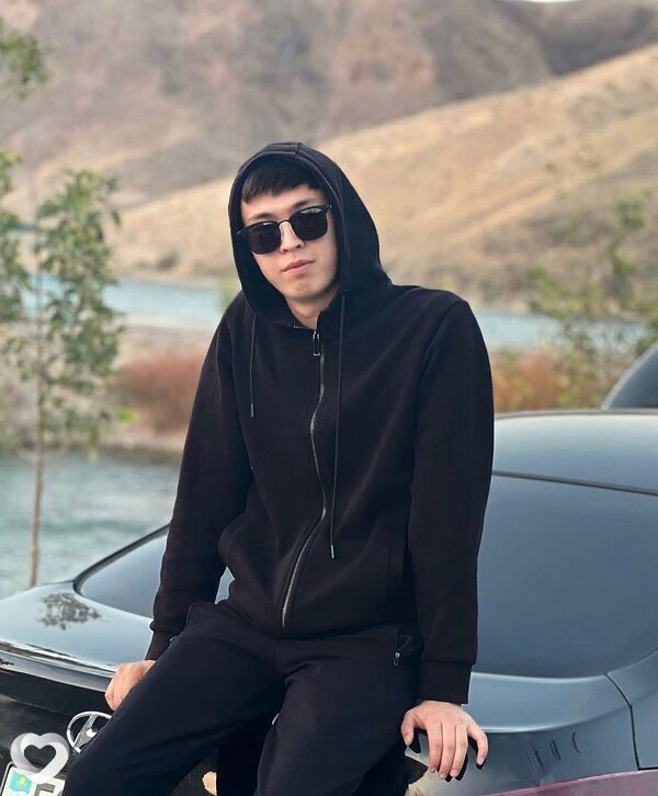 Азамат, 28, Туркестане — анкета №2783752