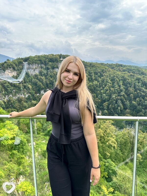 Елизавета, 22, Перми — анкета №2784207