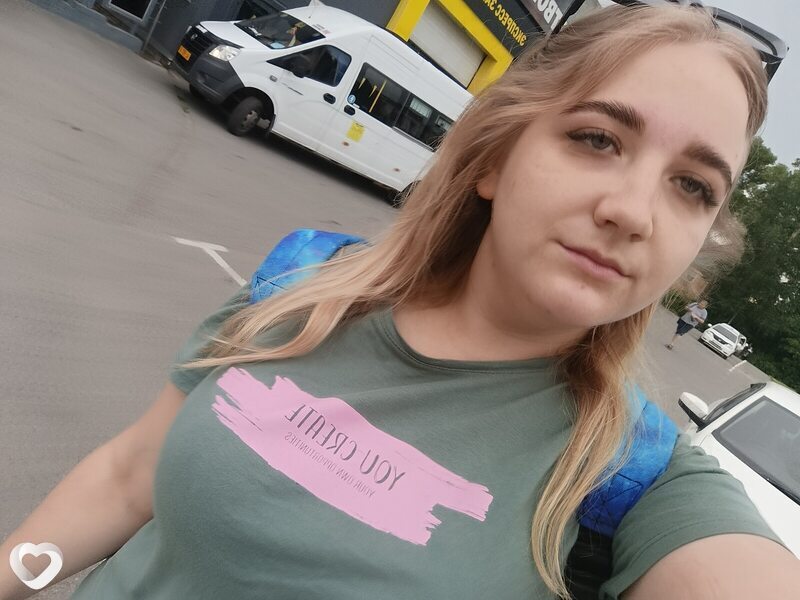 Юлия, 25, Барнауле — анкета №2783849