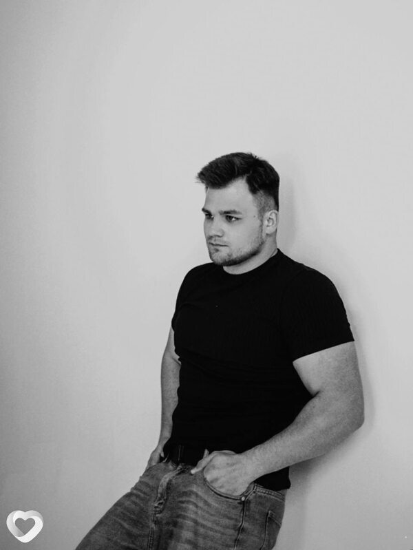 Юрий, 28, Тюмени — анкета №2784134