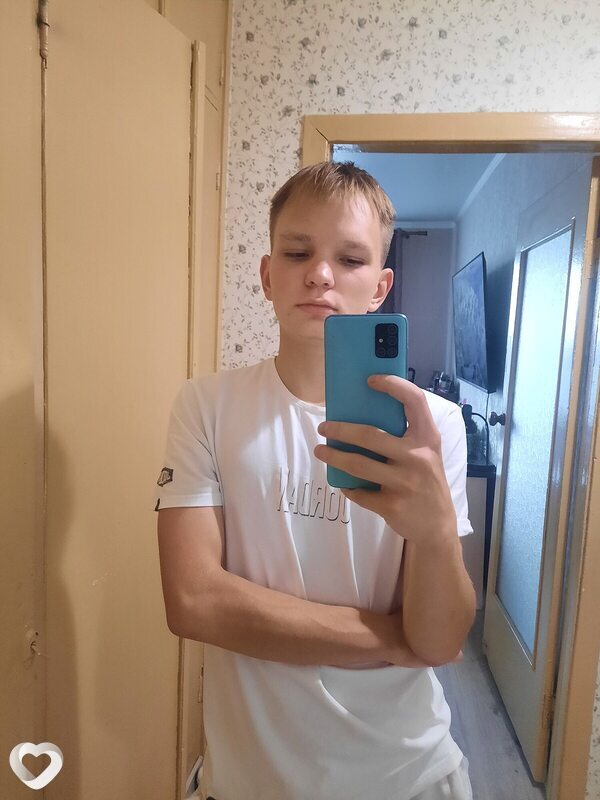 Герман, 18, Пинске — анкета №2784429