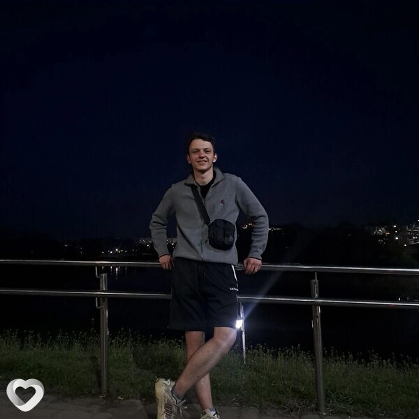Кирилл, 22, Гродно — анкета №2784626