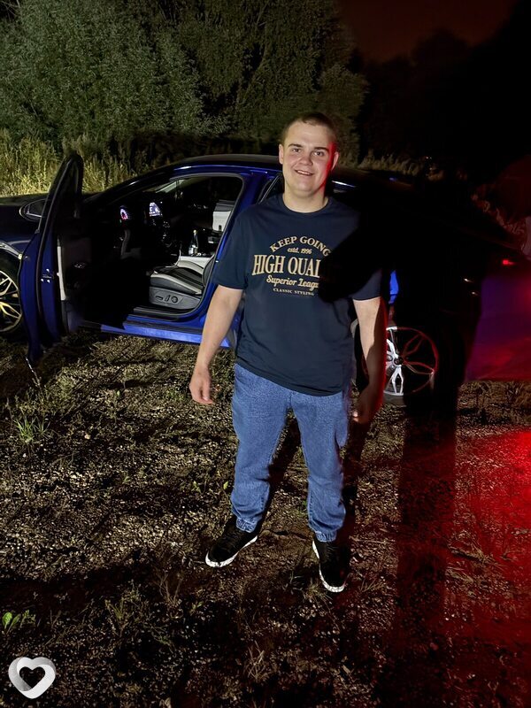 Александр, 19, Серпухове — анкета №2784643