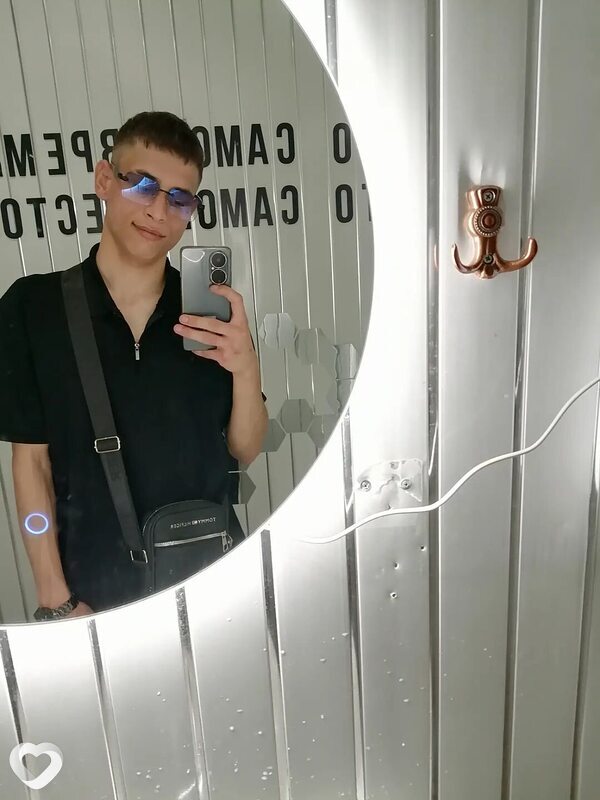 Антон, 19, Мстиславле — анкета №2784747